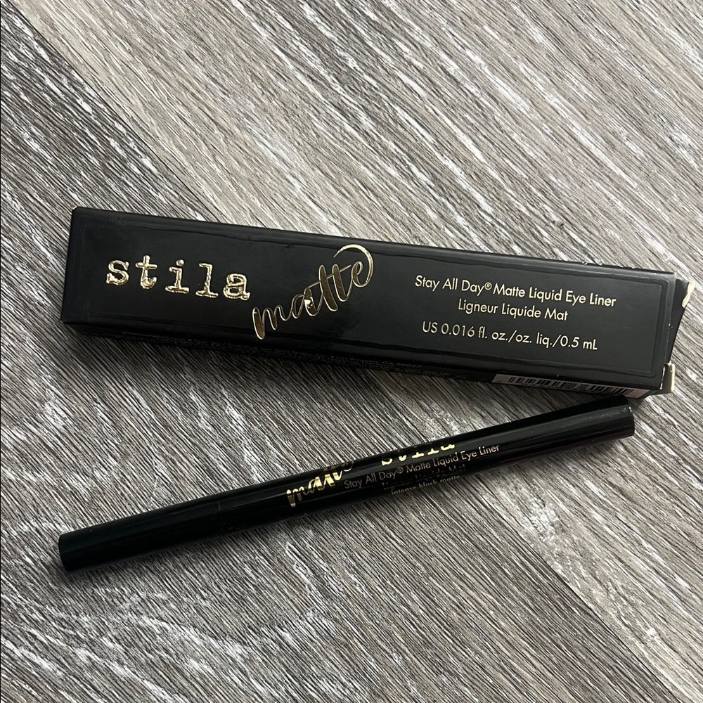 Stila Stay All Day Matte Liquid Eyeliner in Black